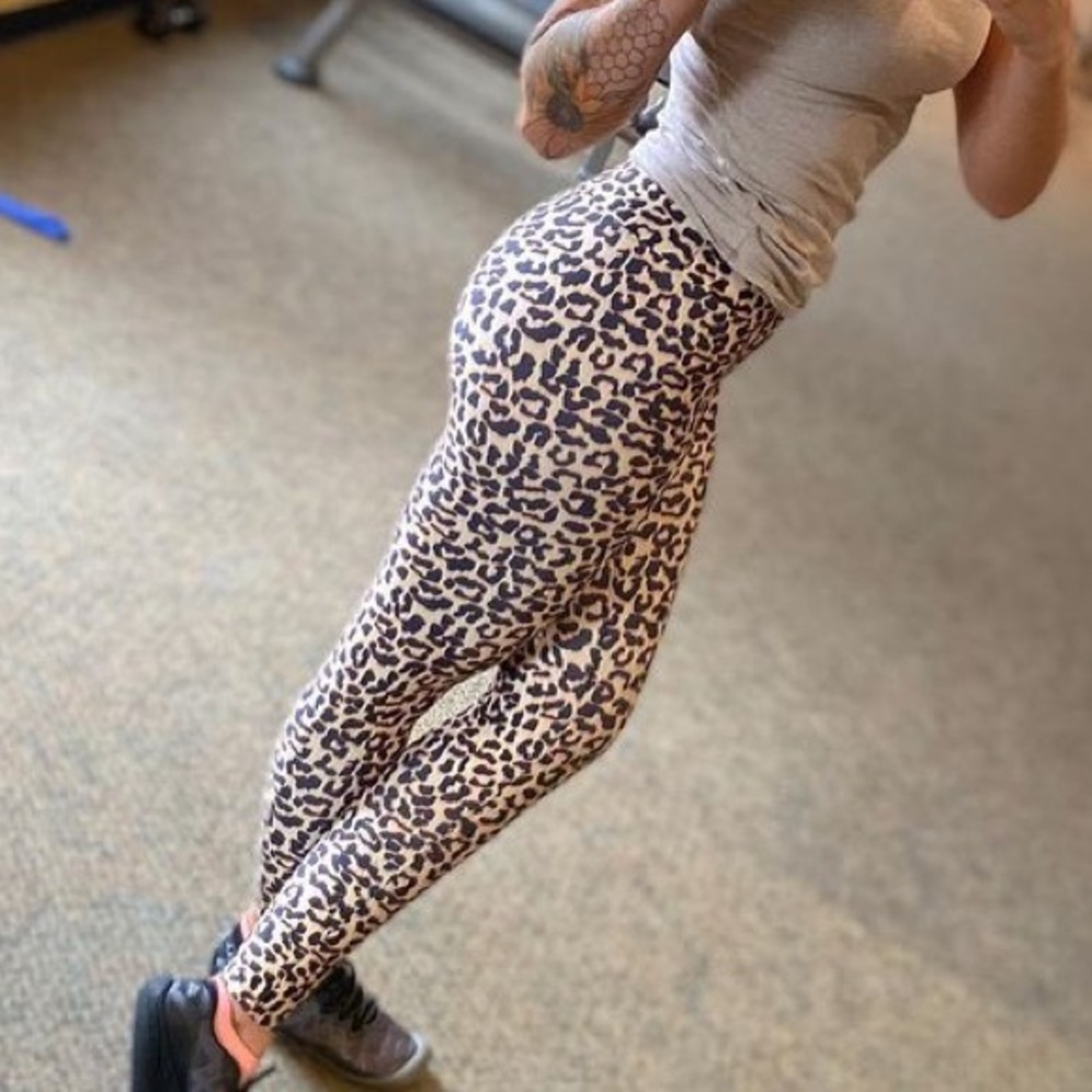 Leopard leggings